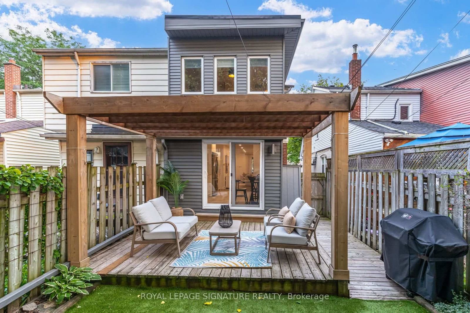222 Queensdale Avenue thumbnail 41