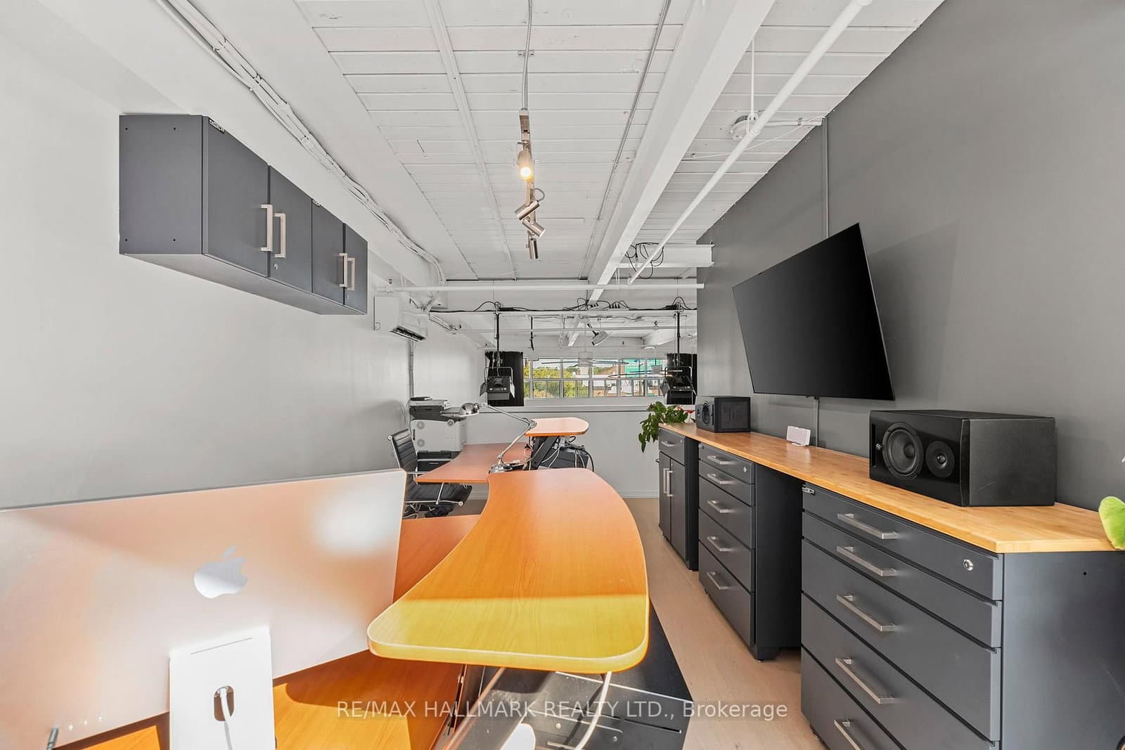 1173 Dundas Street E, Unit 226 thumbnail 24