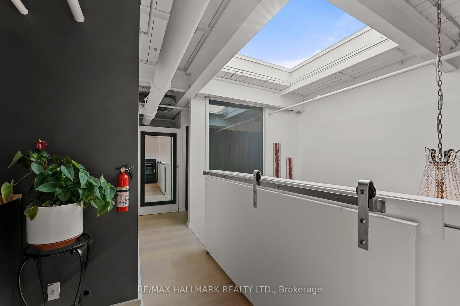 1173 Dundas Street E, Unit 226 thumbnail 25