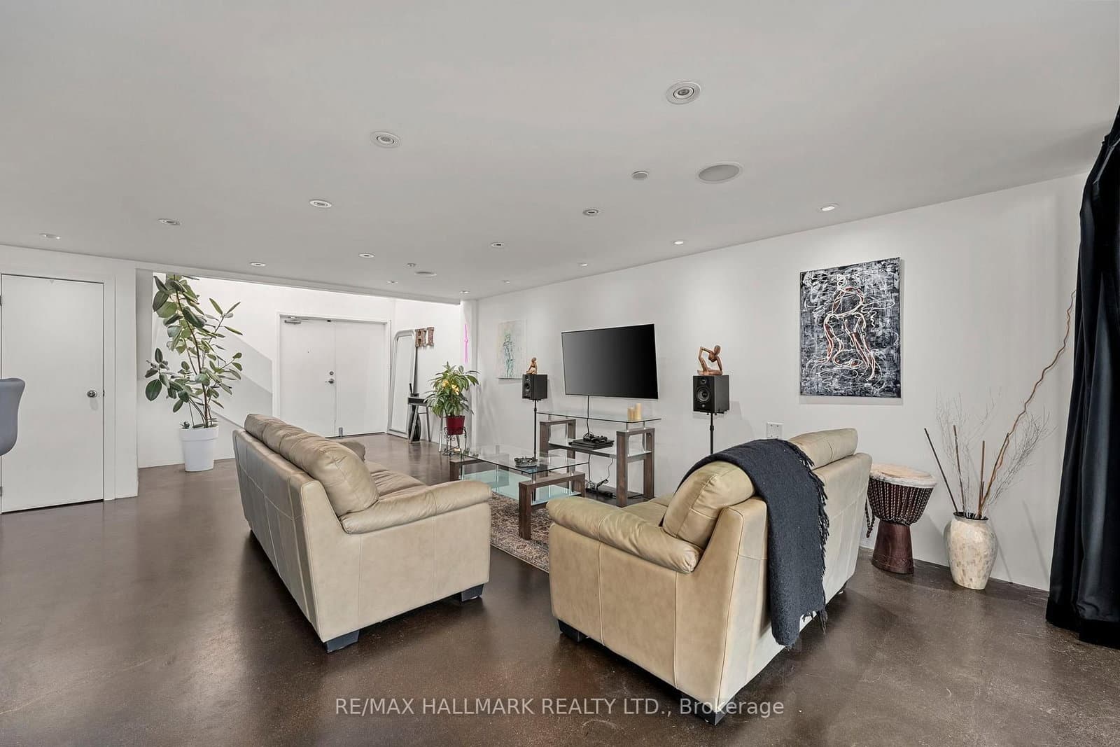 1173 Dundas Street E, Unit 226 thumbnail 6