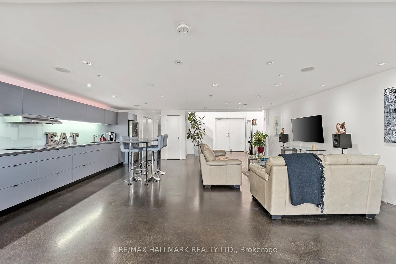 1173 Dundas Street E, Unit 226 thumbnail 7