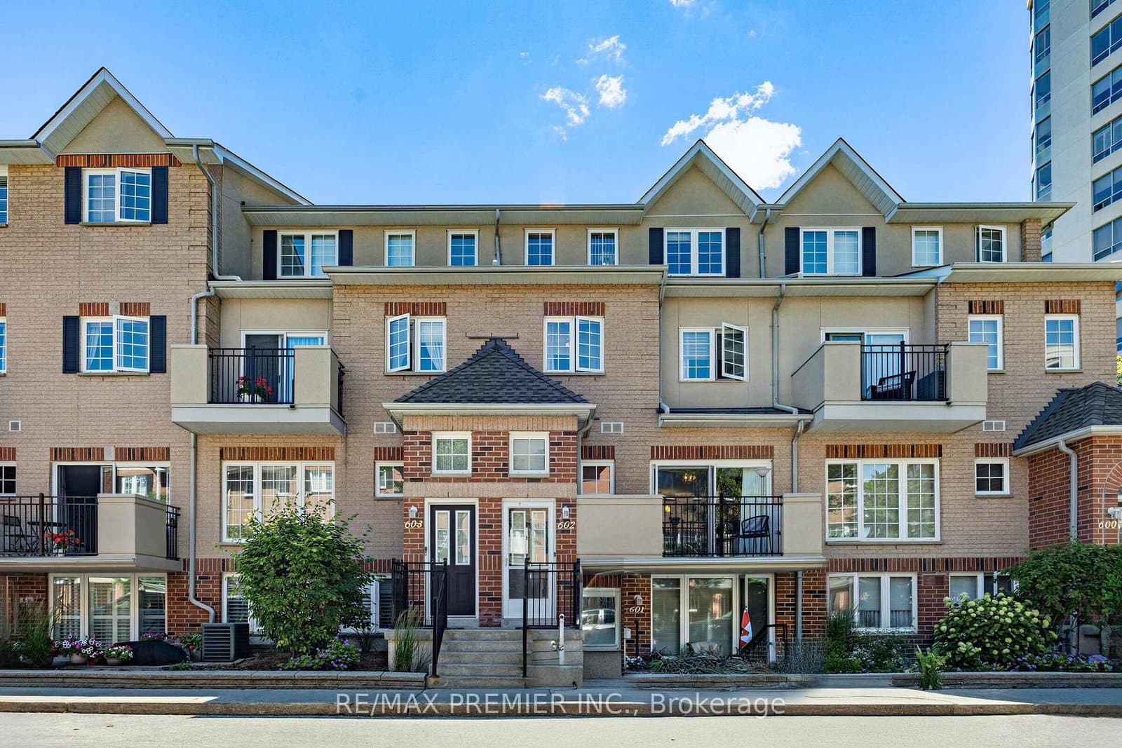 1400 The Esplanade N, Unit 602 - Image 1