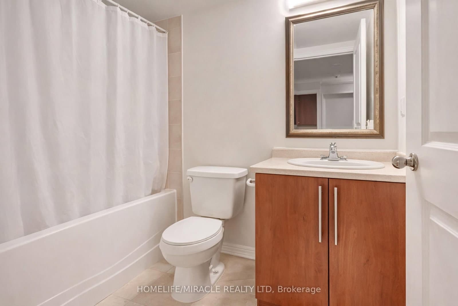 8 Rosebank Drive, Unit 5K thumbnail 3