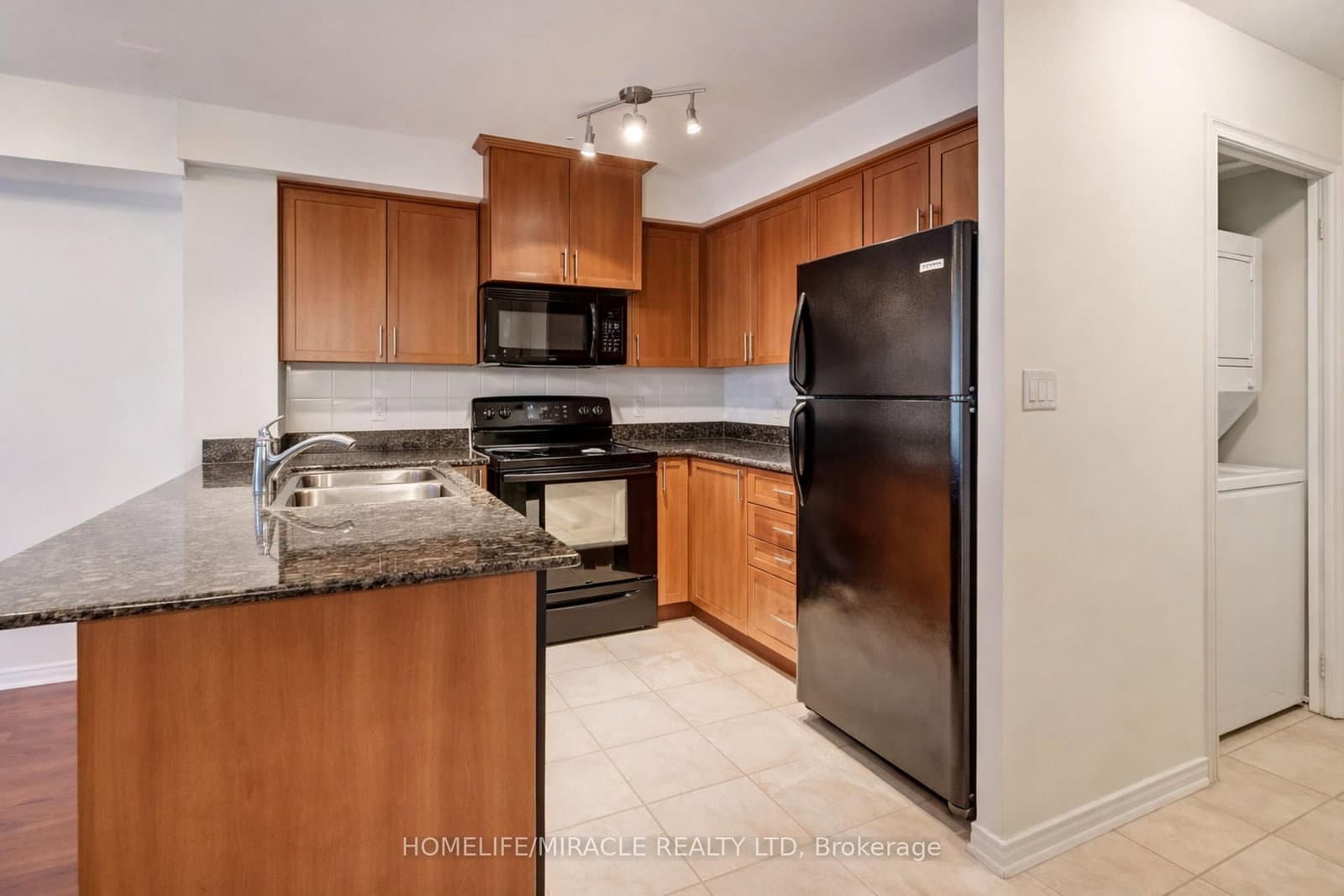 8 Rosebank Drive, Unit 5K thumbnail 4