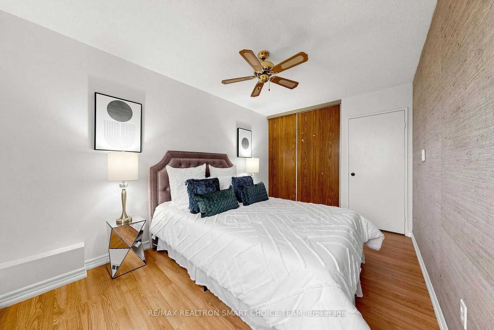 1250 Bridletowne Circle, Unit 907 thumbnail 24