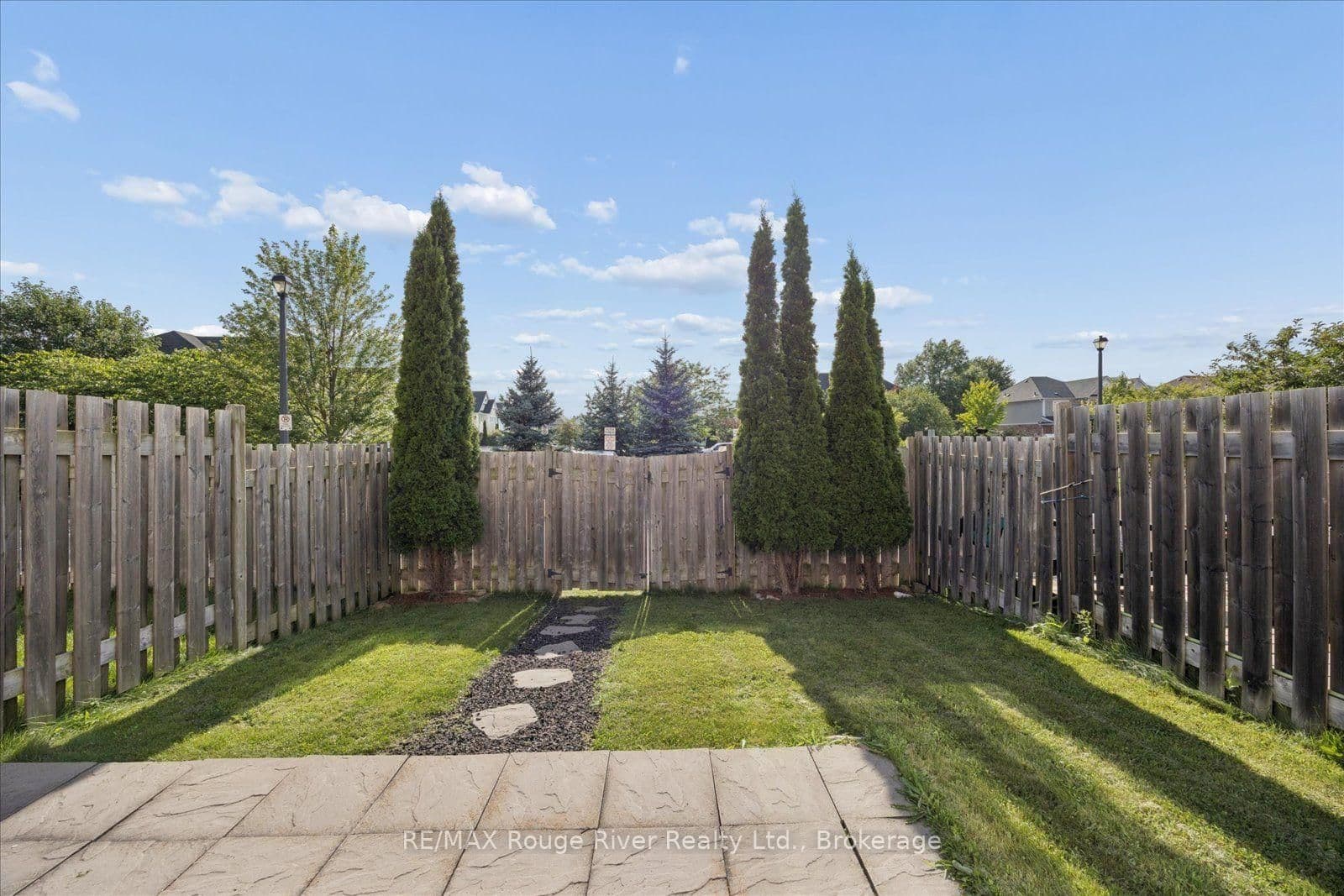 85 Lander Crescent thumbnail 32