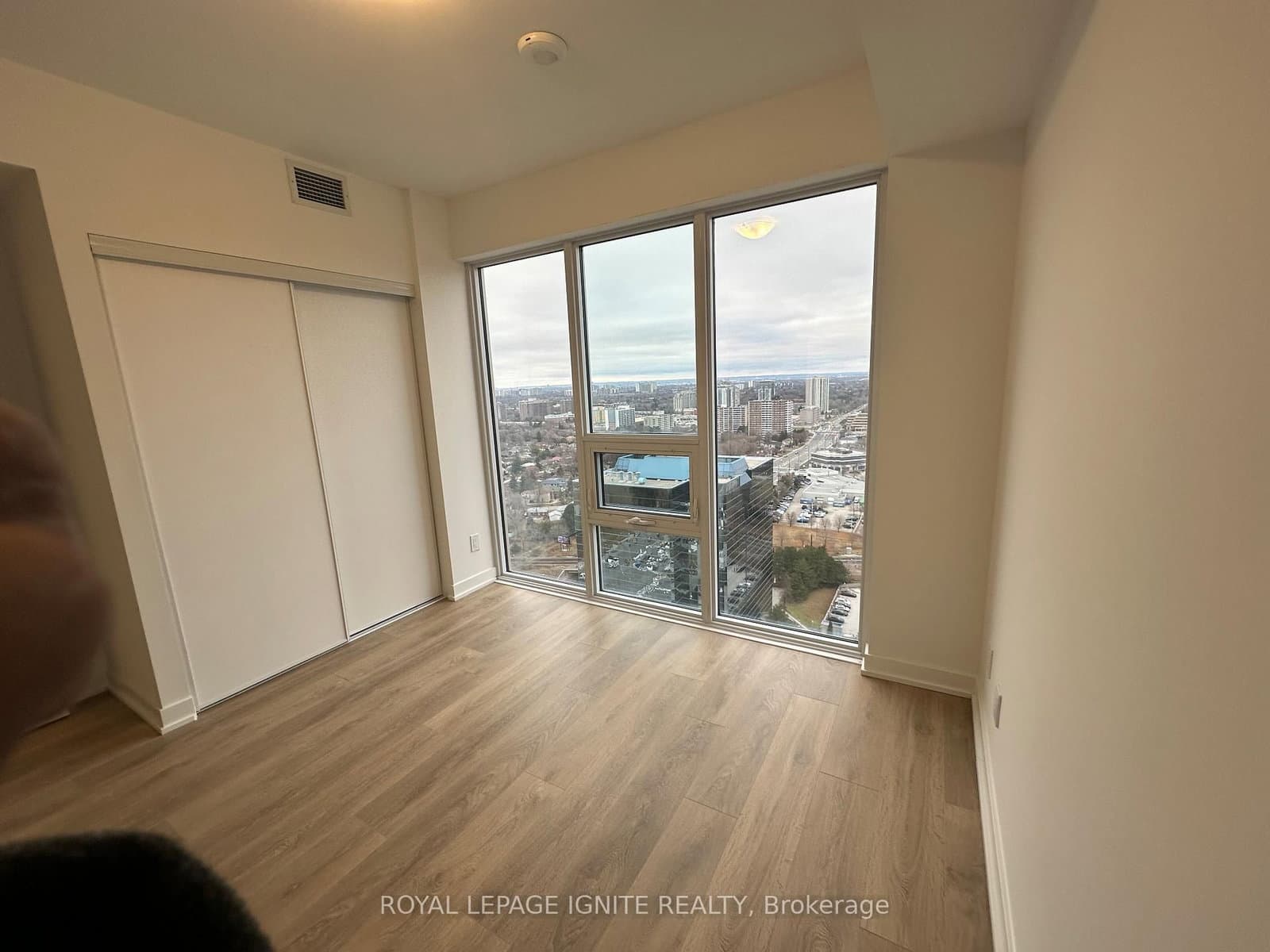 2033 Kennedy Road, Unit 3002 thumbnail 14