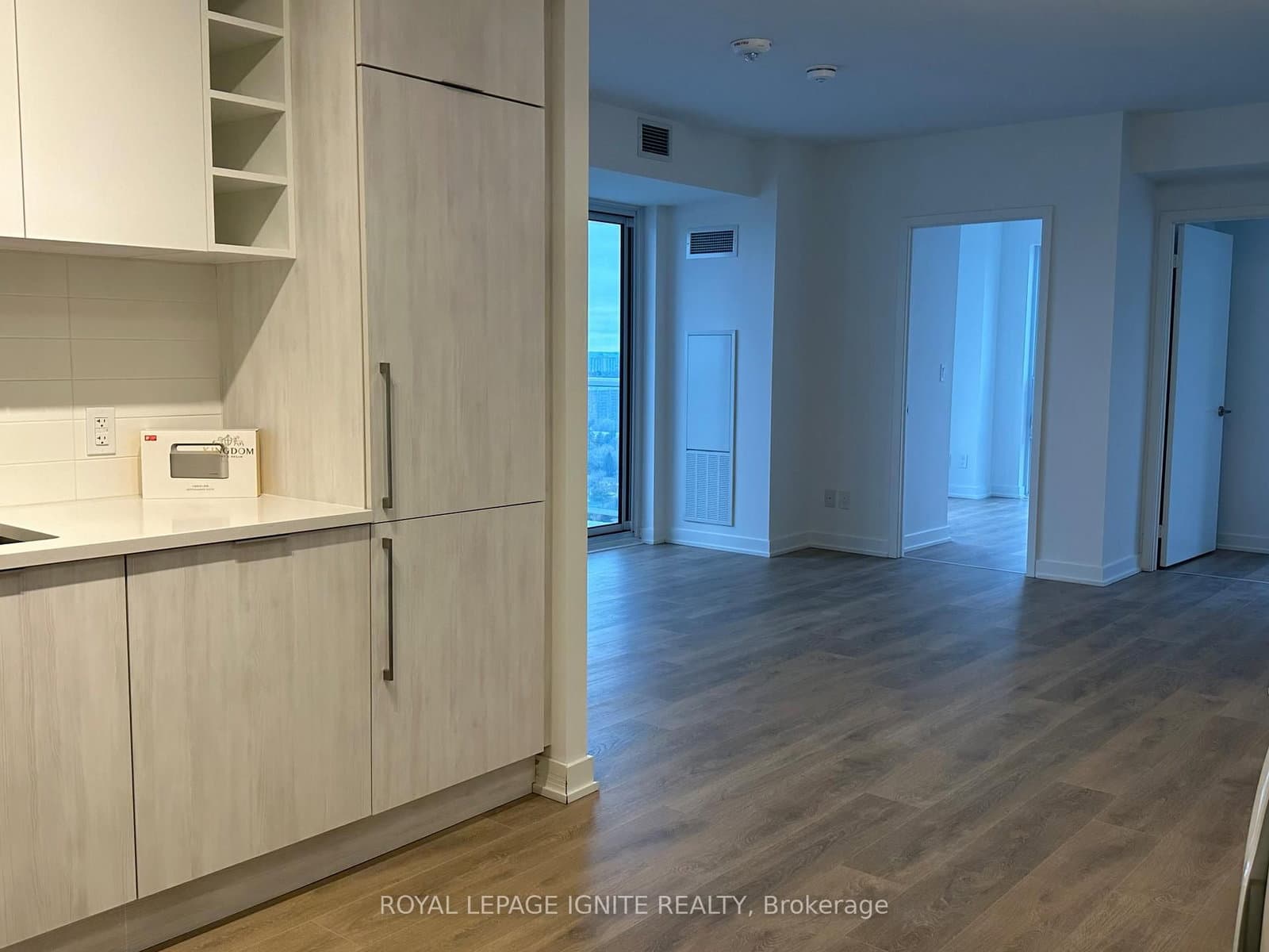 2033 Kennedy Road, Unit 3002 thumbnail 17