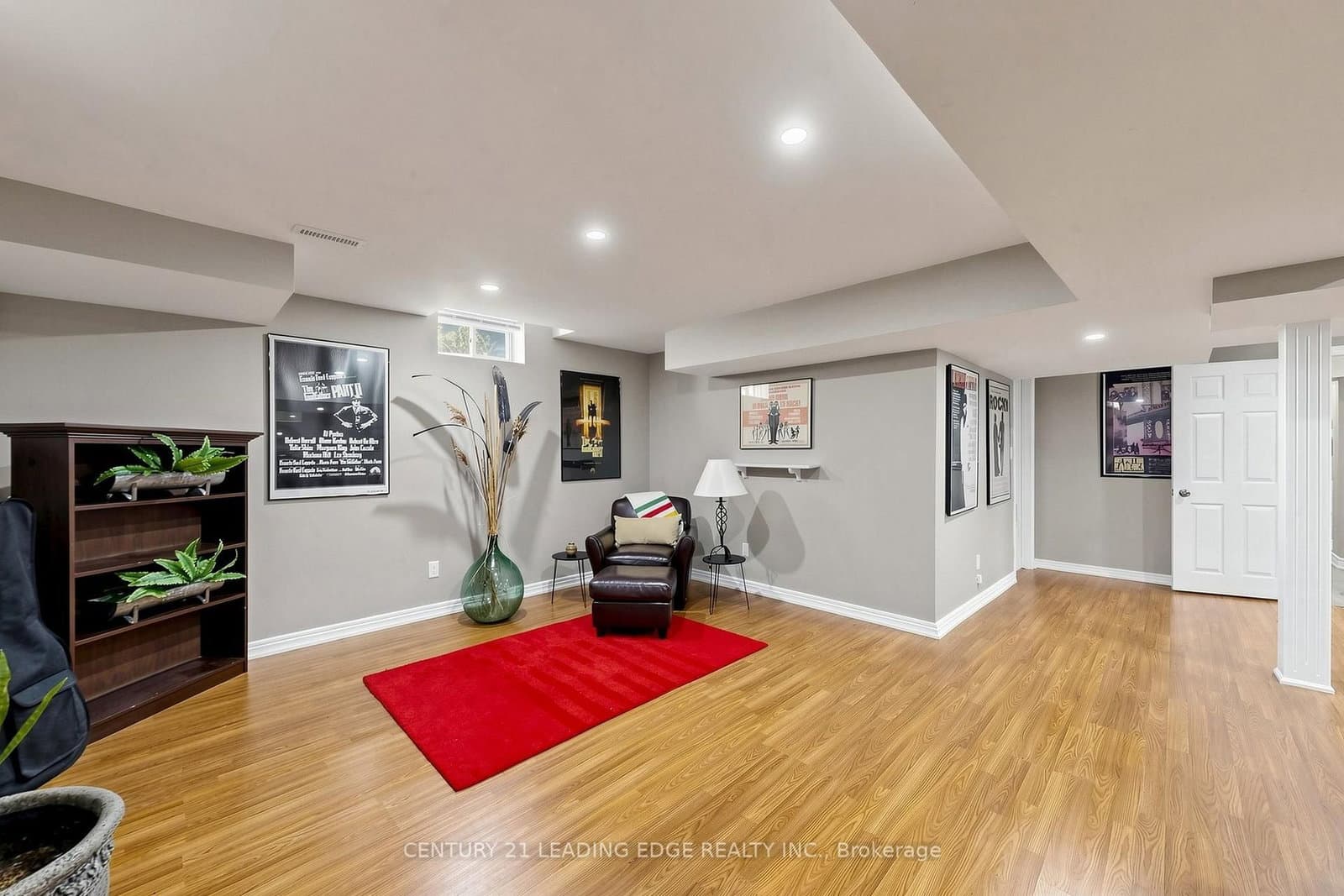 48 Tanis Crescent thumbnail 35