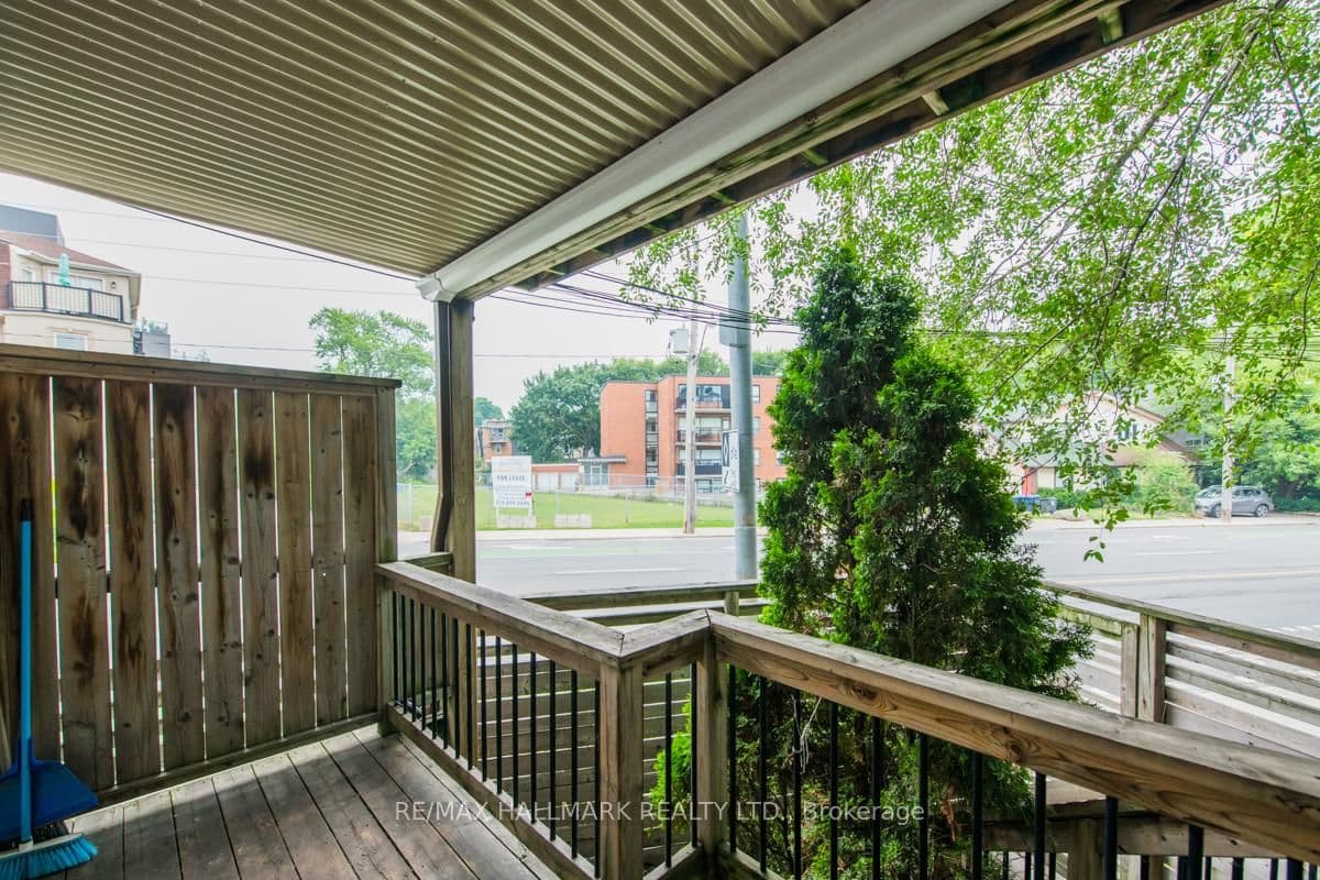 233 Kingston Road, Unit Main thumbnail 11