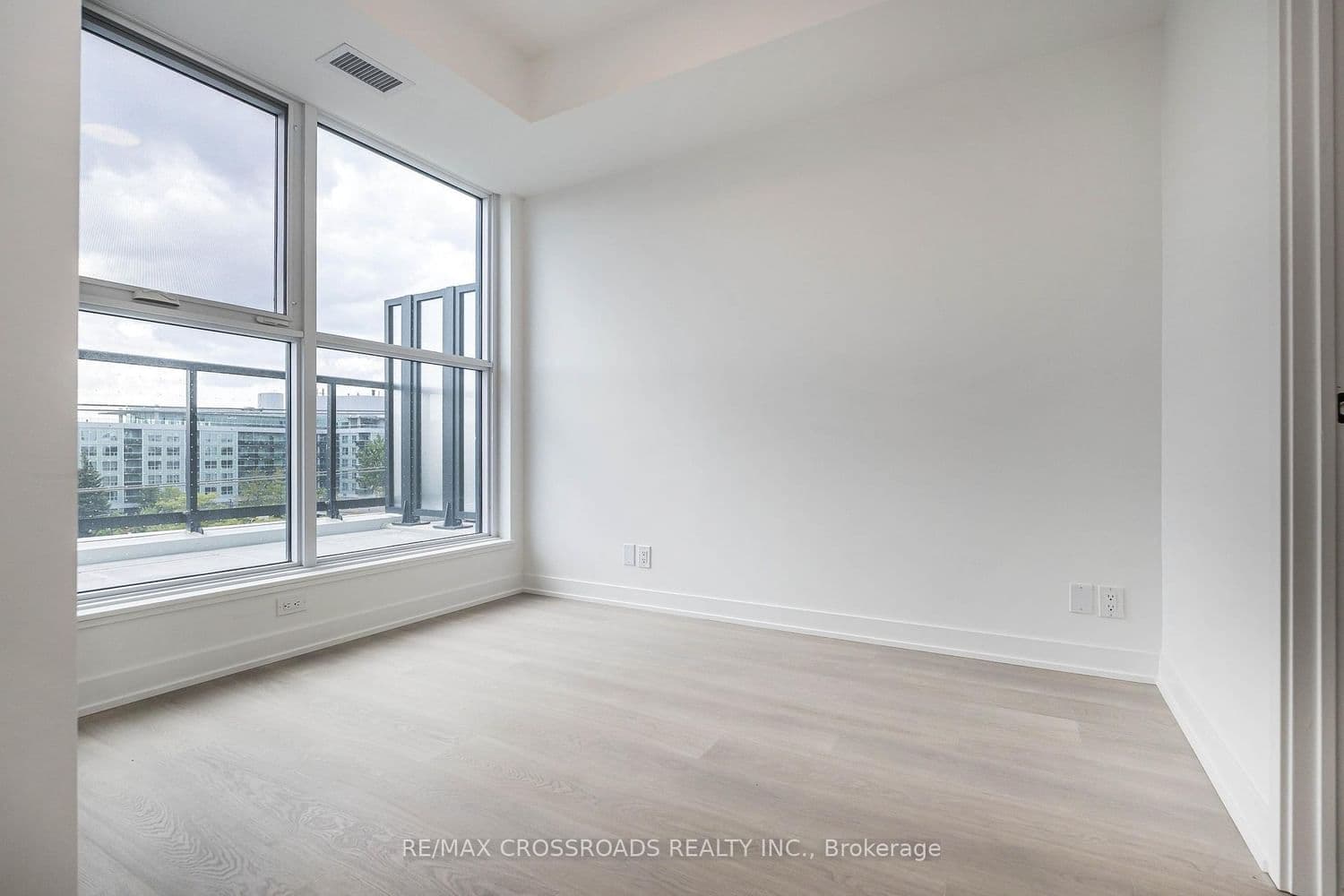 20 Deans Drive, Unit 411 thumbnail 18