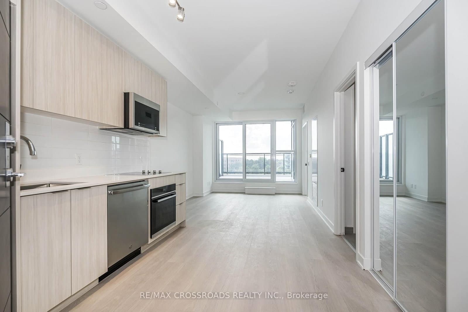 20 Deans Drive, Unit 411 thumbnail 5