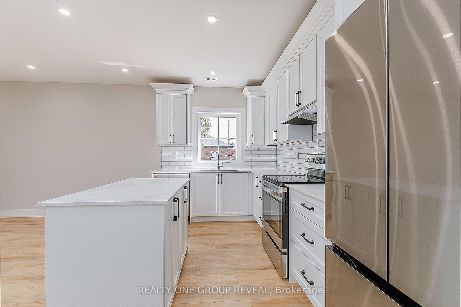 24 Queen Street, Unit 3 thumbnail 7