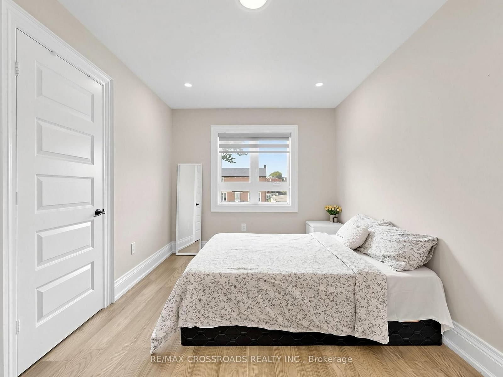 478 Aylesworth Avenue E thumbnail 26