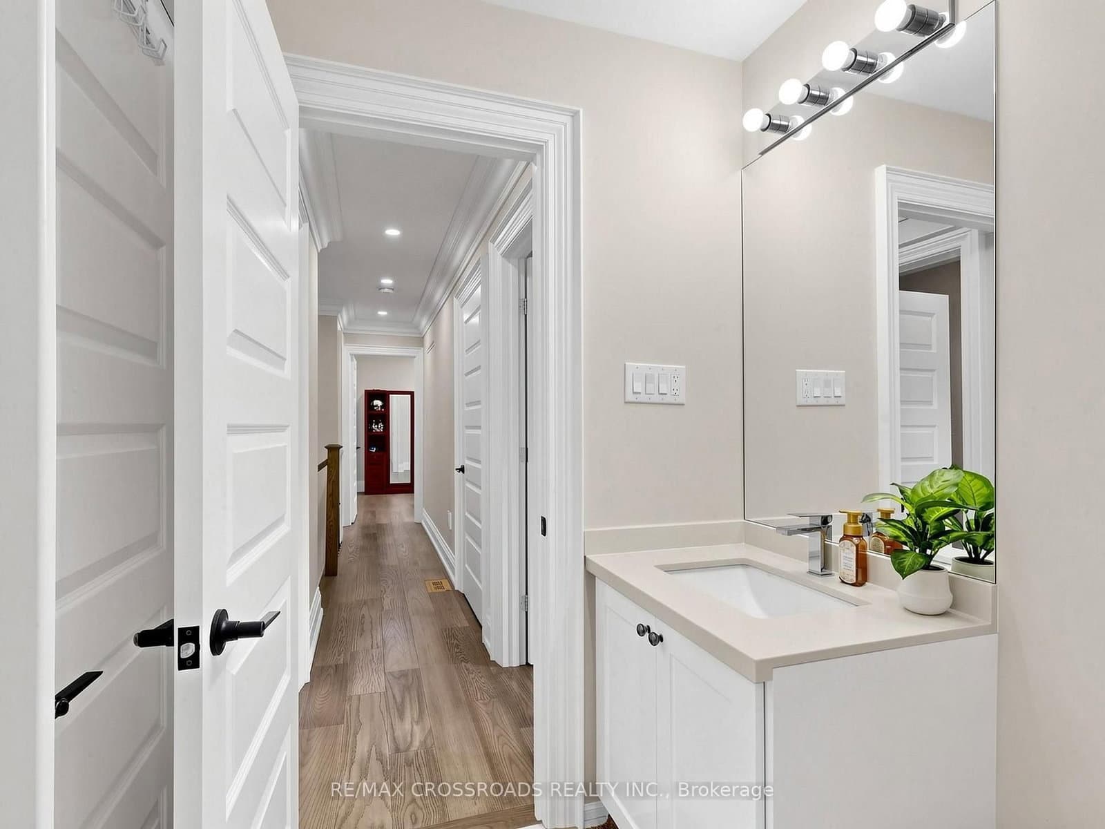 478 Aylesworth Avenue E thumbnail 28