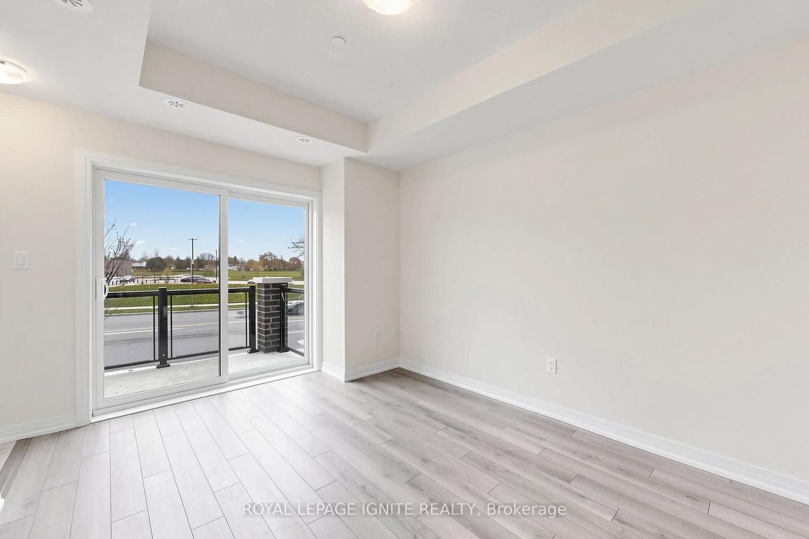 155 Tapscott Road, Unit 22 thumbnail 7