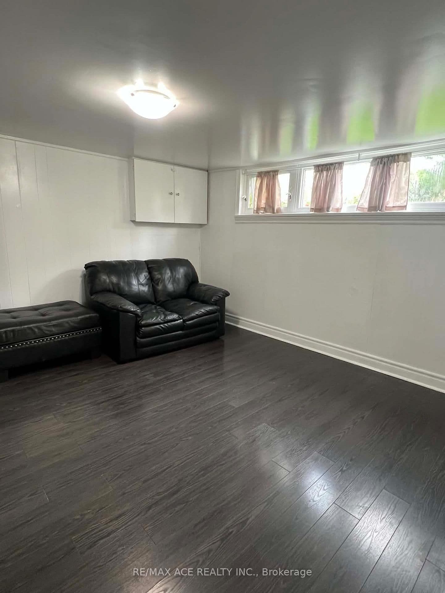 38 Celeste Drive, Unit Bsmt thumbnail 2