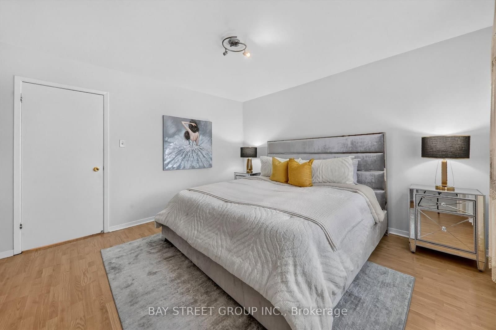 95 TINETA Crescent thumbnail 16