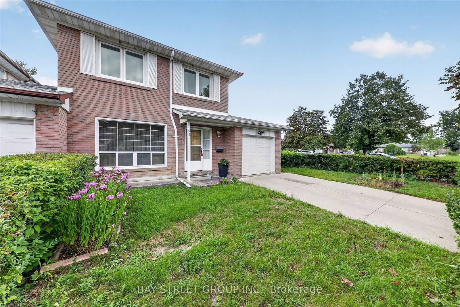95 TINETA Crescent thumbnail 2