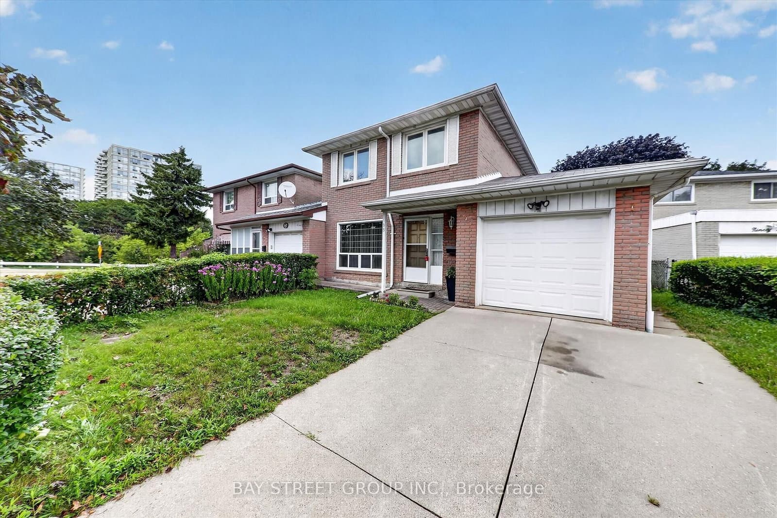 95 TINETA Crescent thumbnail 3