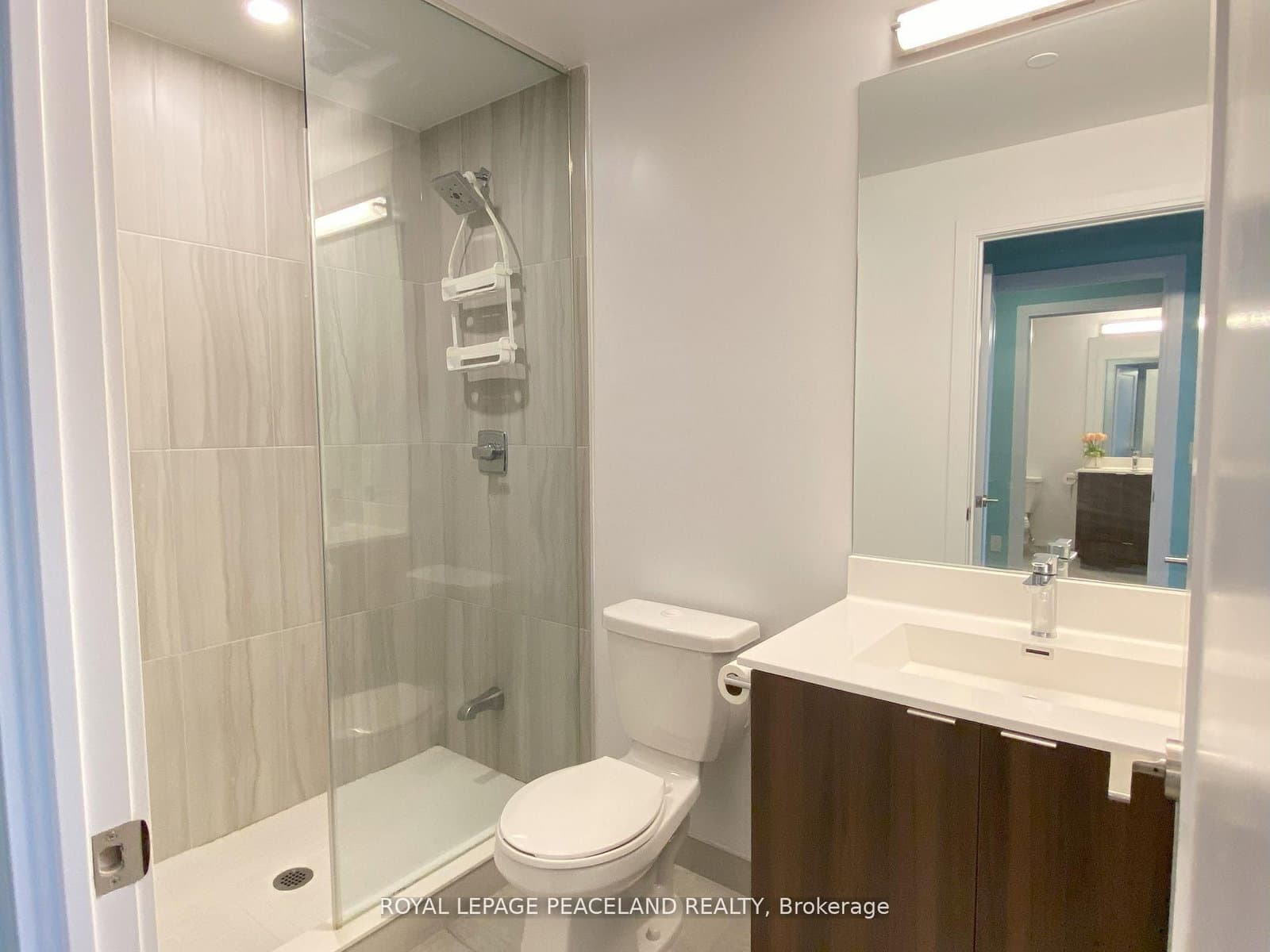 225 Village Green Square, Unit 410 thumbnail 17