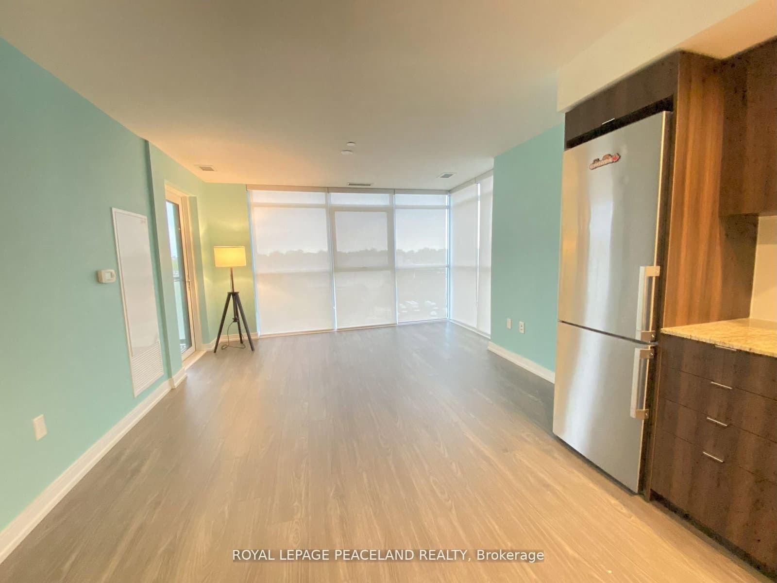 225 Village Green Square, Unit 410 thumbnail 21