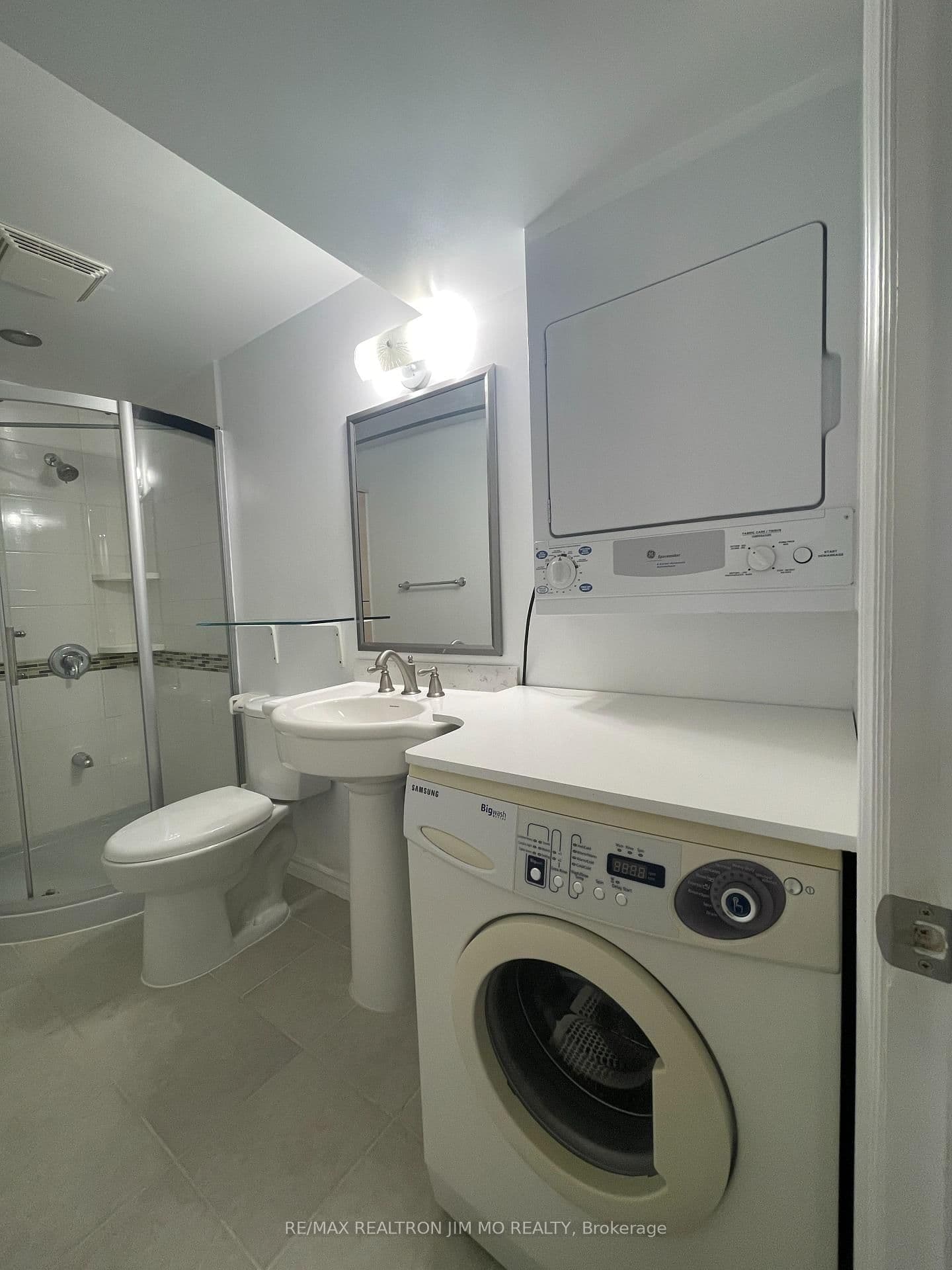 22 Hartleywood Drive, Unit Lower thumbnail 16