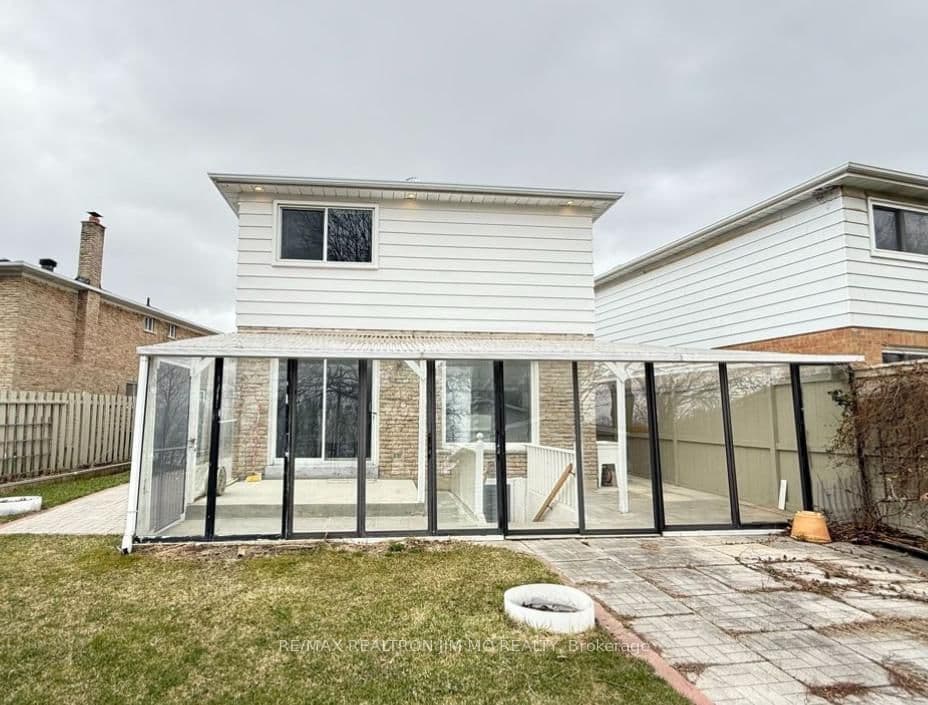 22 Hartleywood Drive, Unit Lower thumbnail 3