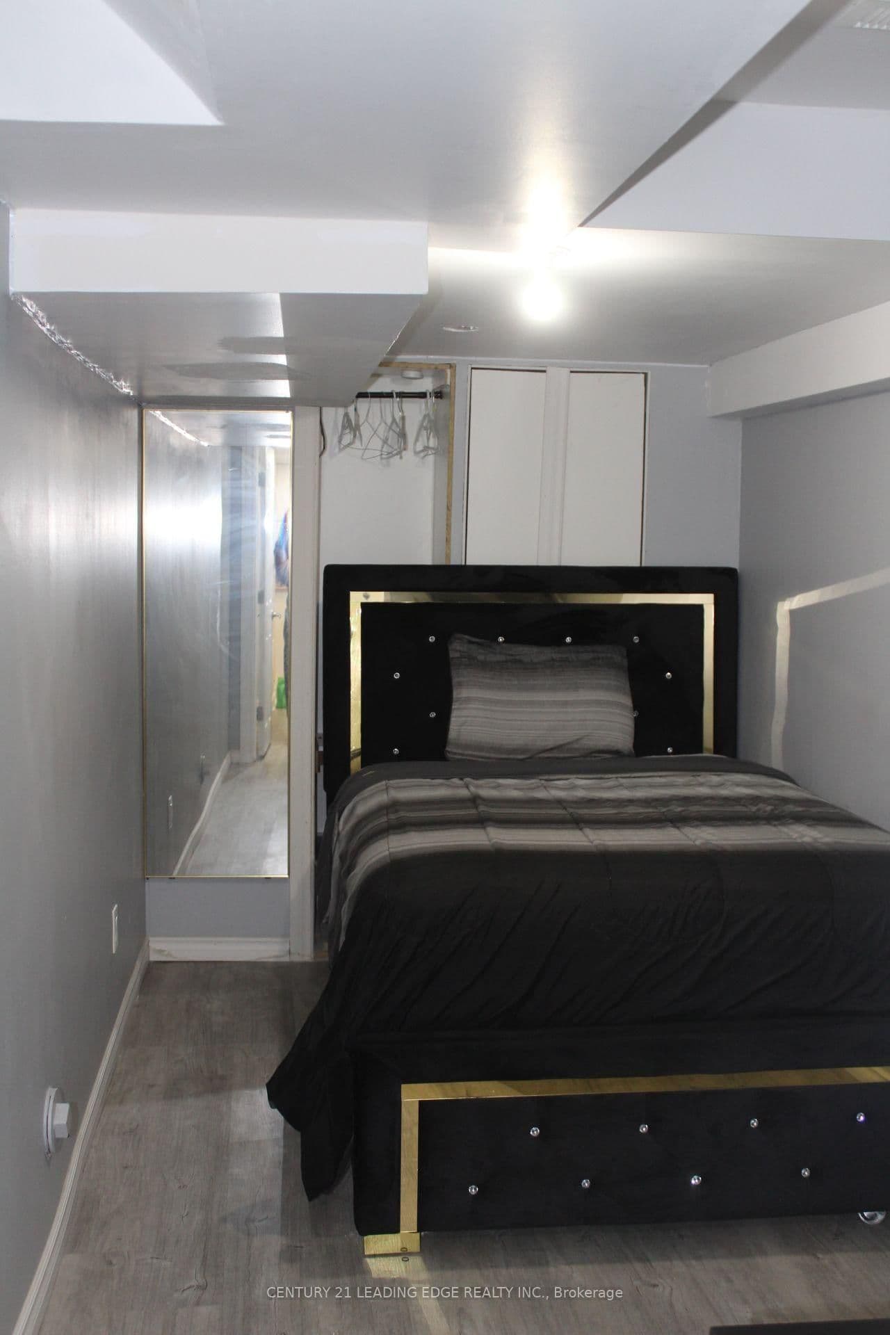 75 Pine Gate Place thumbnail 10