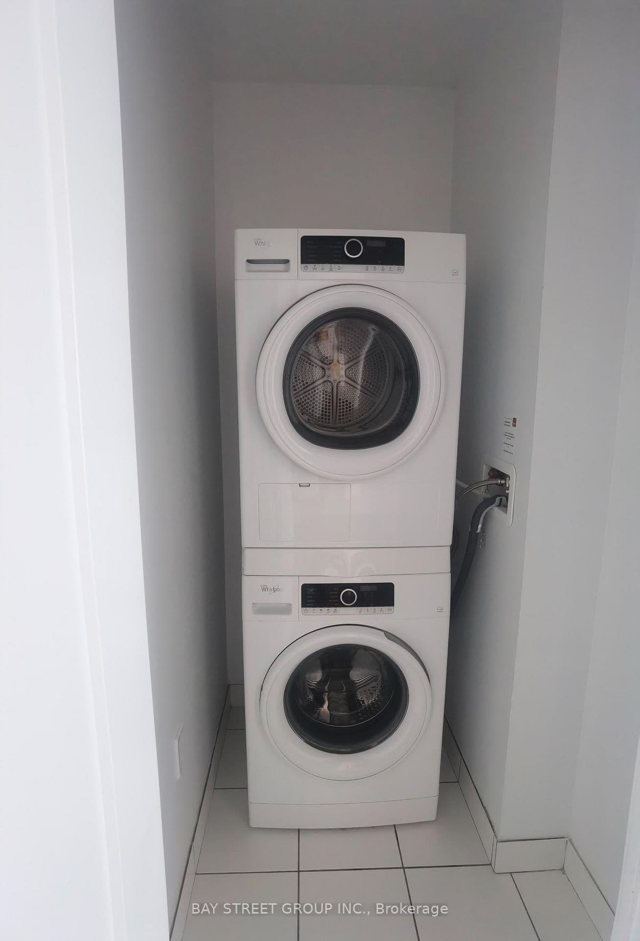 275 Village Green Square, Unit 2917 thumbnail 12