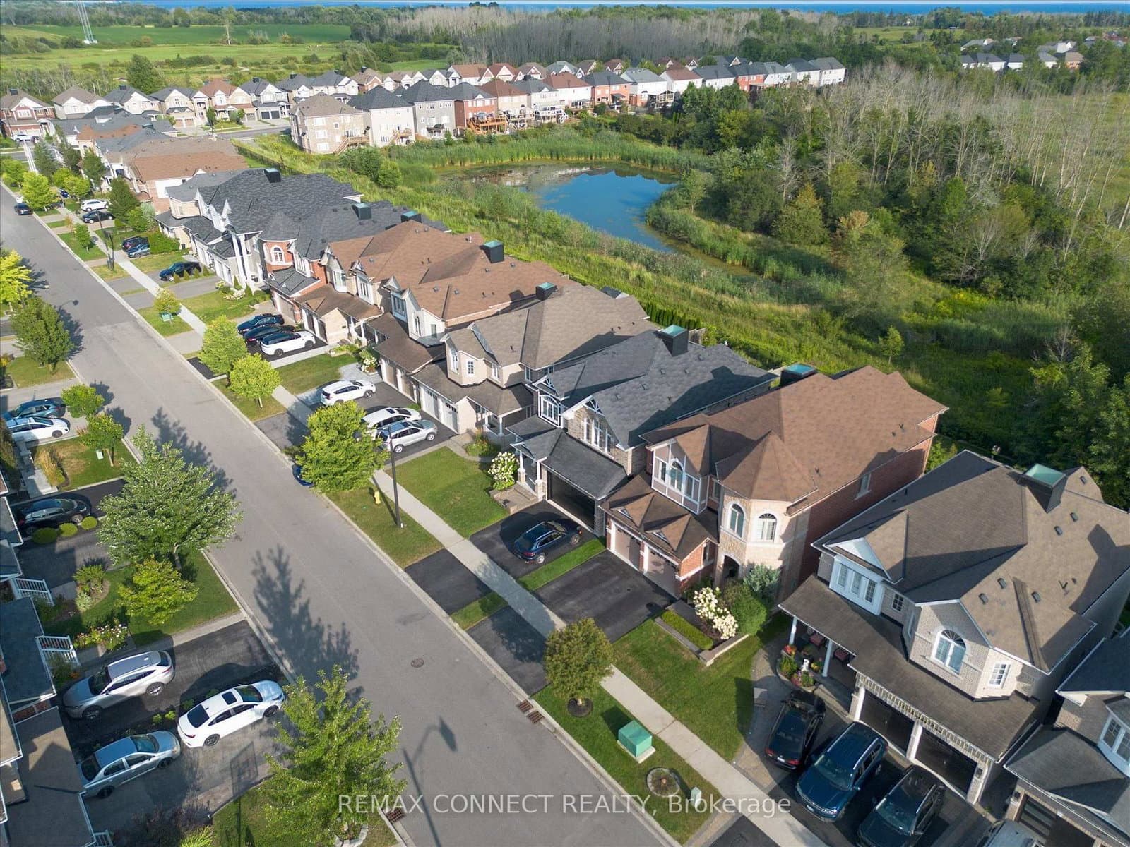 120 SHARPLIN Drive thumbnail 3