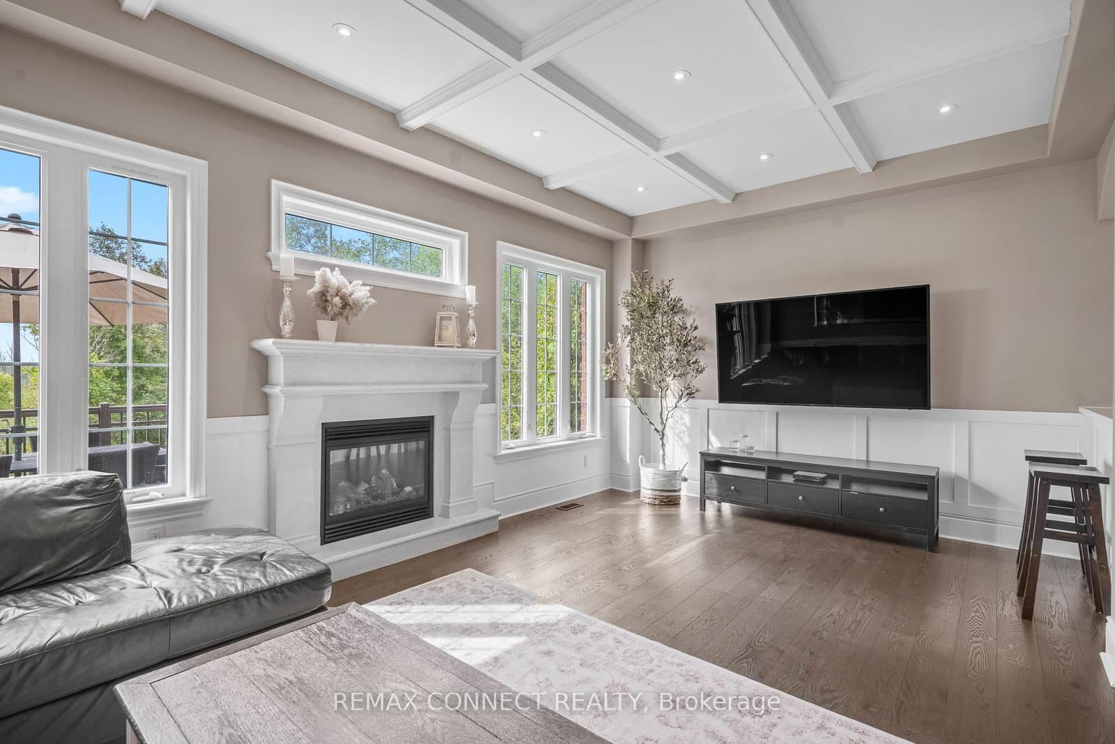 120 SHARPLIN Drive thumbnail 9