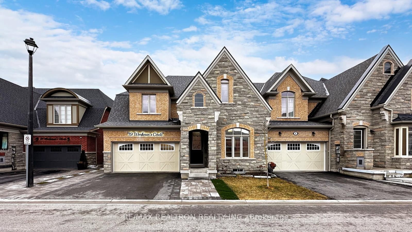 19 Workmens Circle