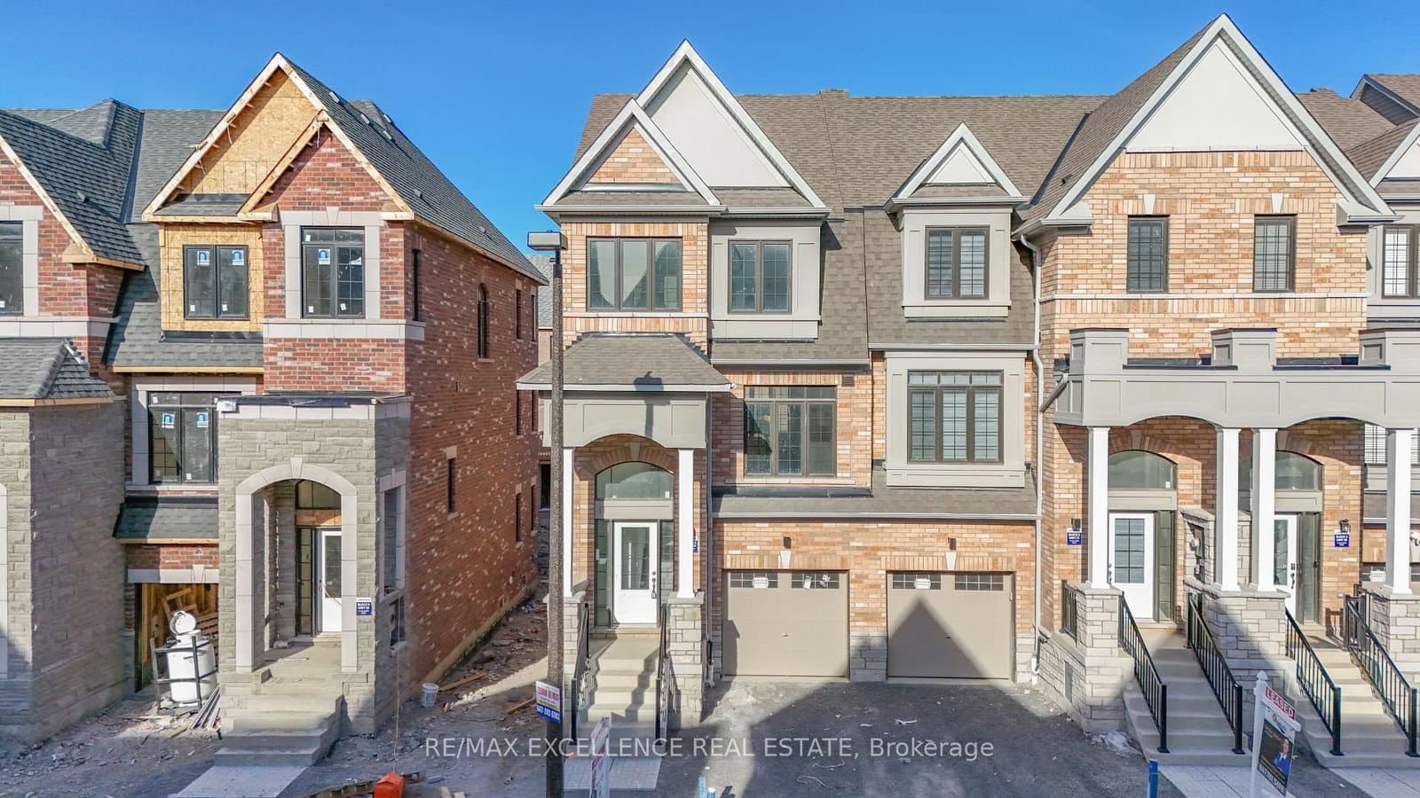15 Calloway Way
