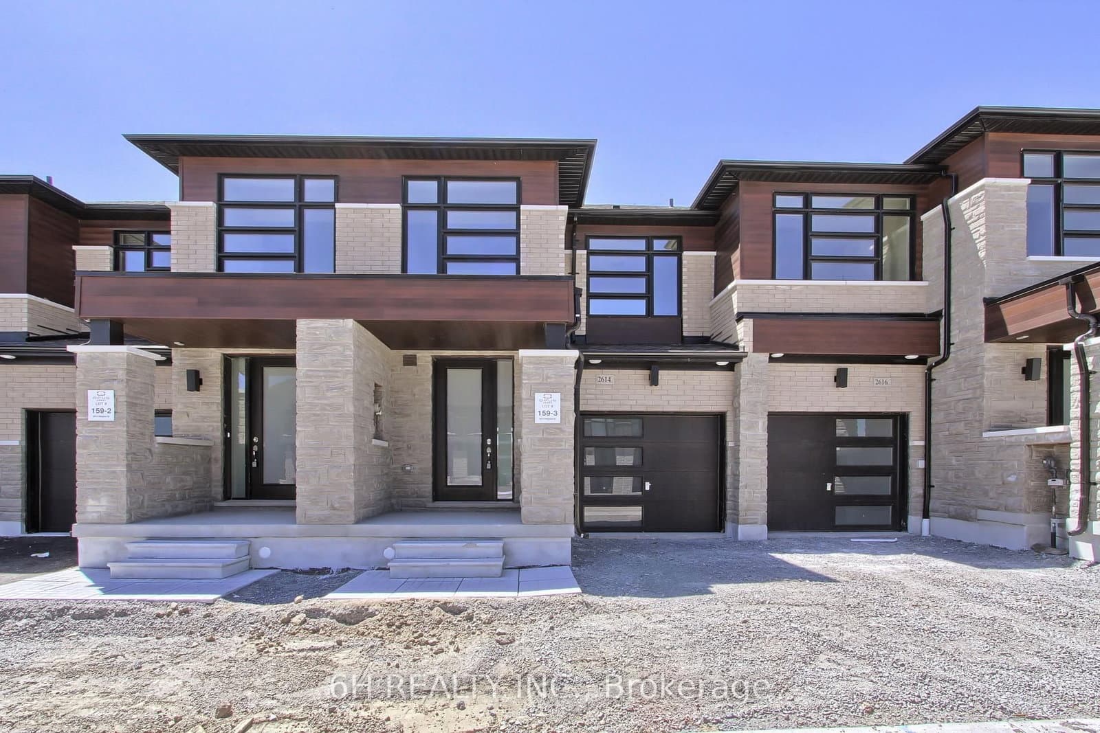 2614 Hibiscus Drive