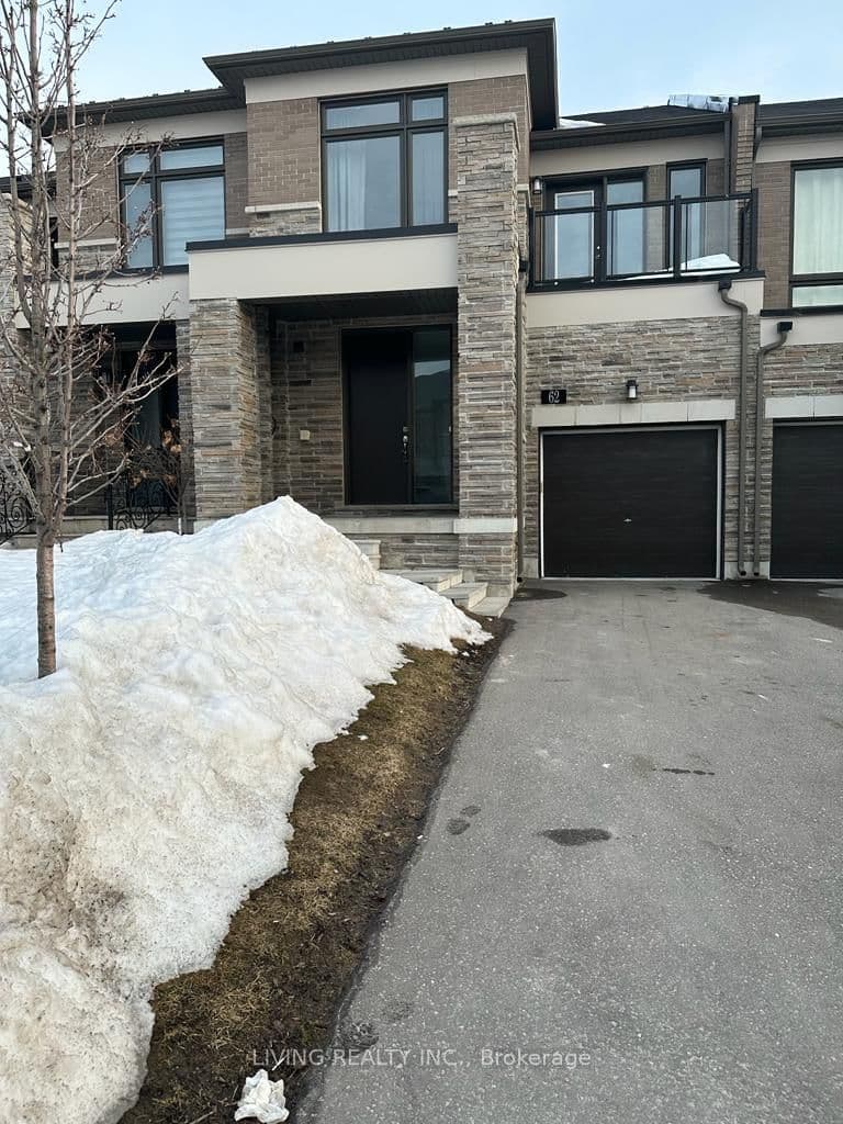 62 Badgerow Way