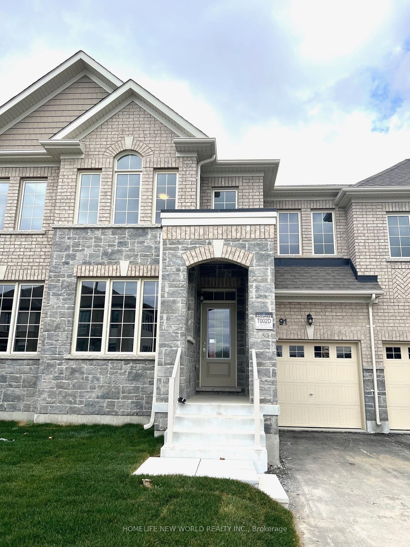 91 Kenneth Rogers Crescent