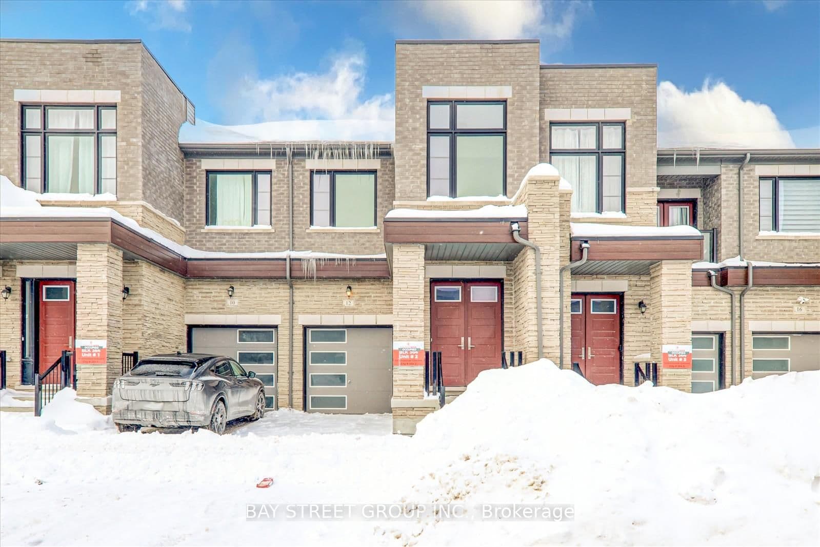 12 SCHMELTZER Crescent