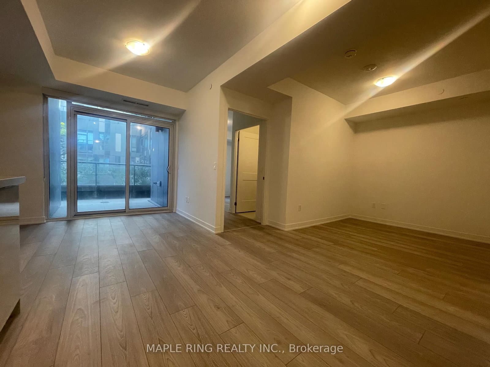 10 Abeja Street, Unit 325