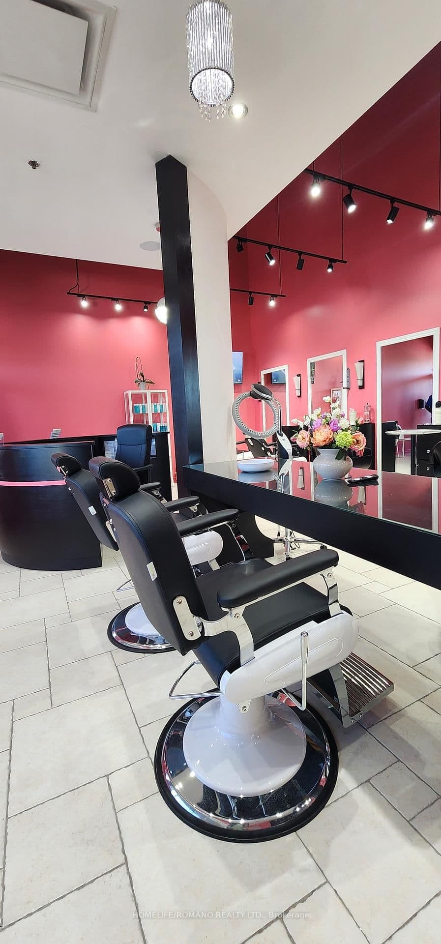 9121 Weston Road, Unit 6 thumbnail 13