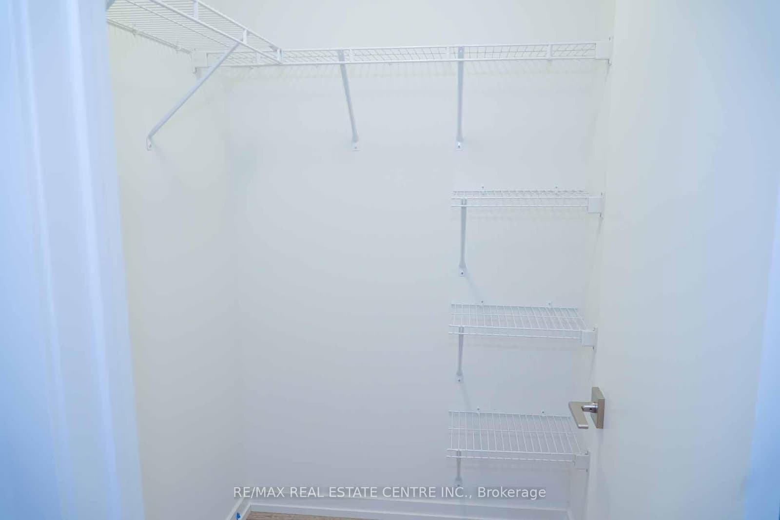 14 Lytham Green Circle, Unit 24 thumbnail 24