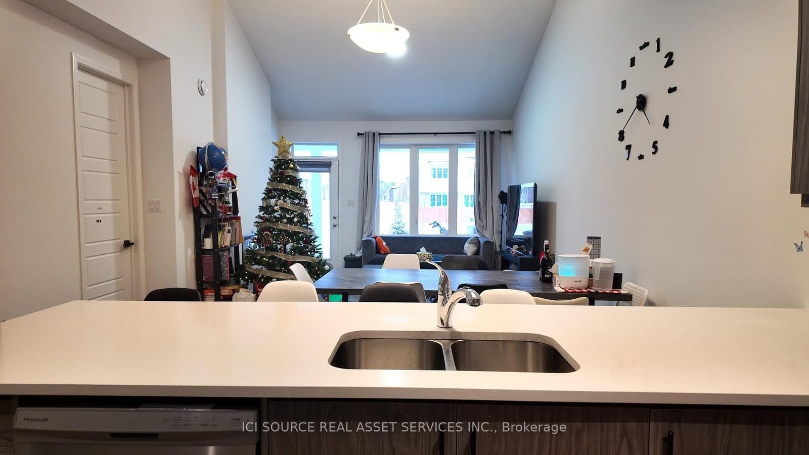 2969 Murphy Place thumbnail 5