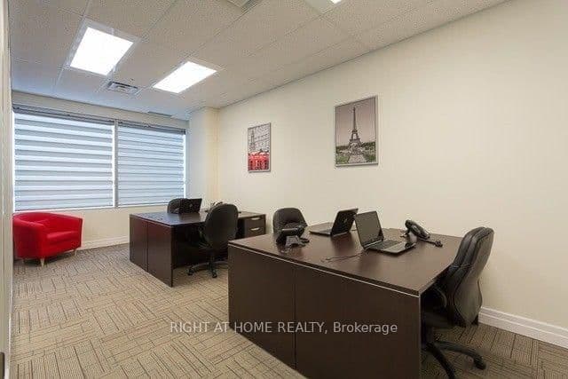 7191 Yonge Street, Unit 509 thumbnail 9