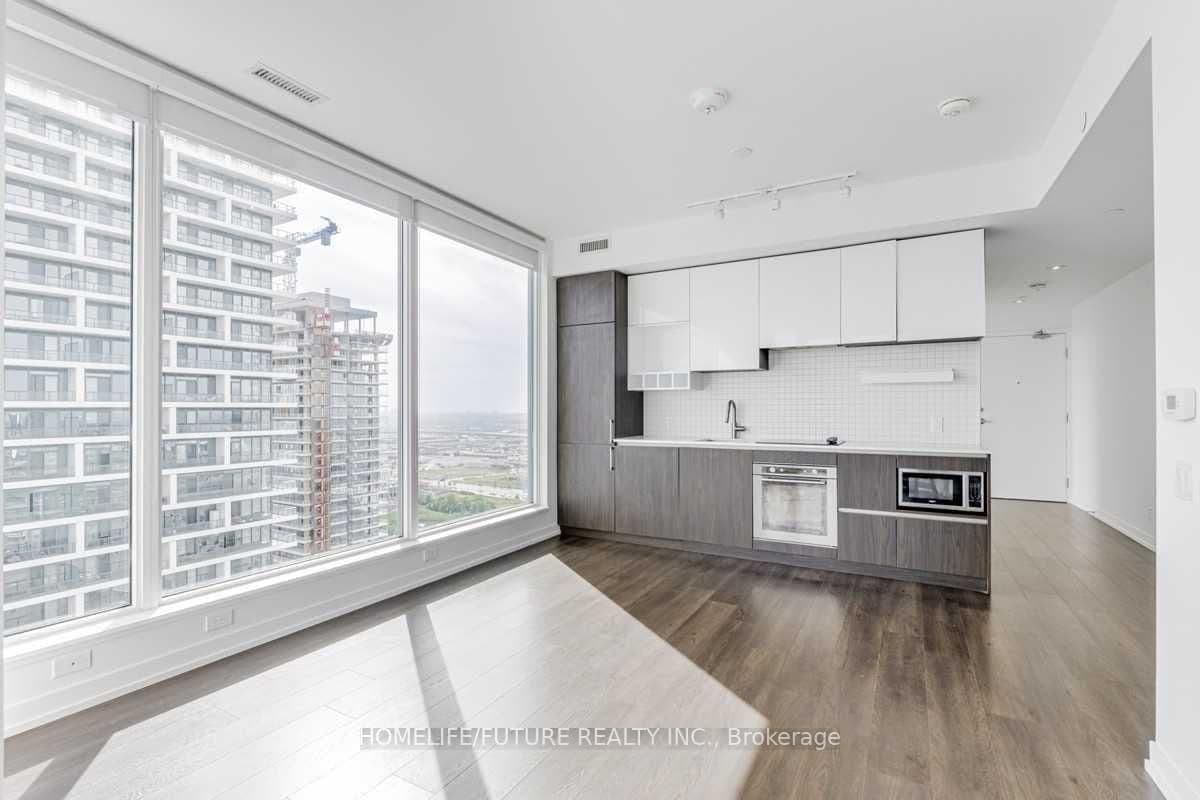 #3502 - 898 Portage Parkway