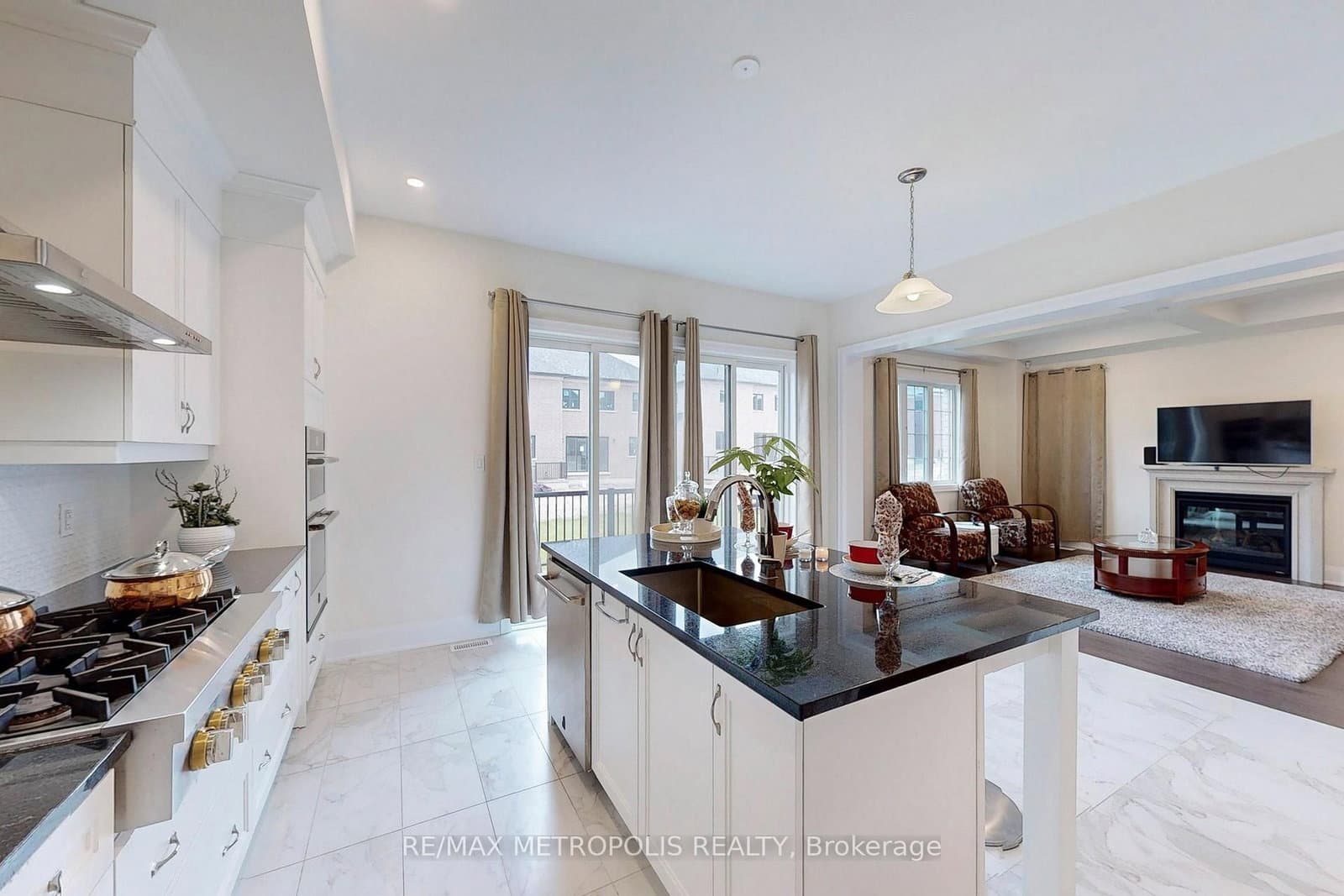 100 Ballantyne Boulevard thumbnail 12
