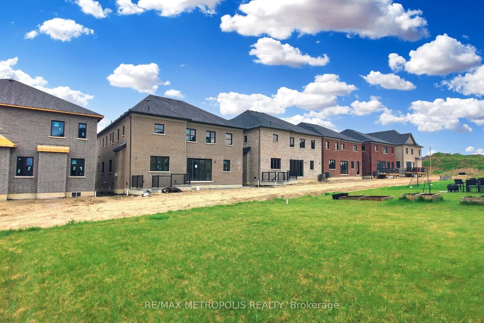 100 Ballantyne Boulevard thumbnail 40