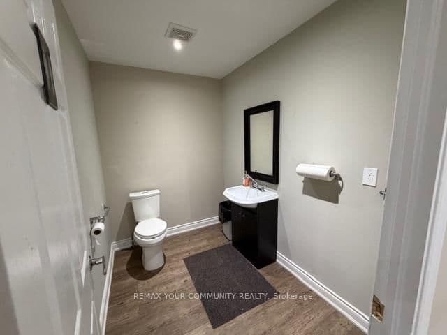 13 John Street W, Unit C thumbnail 12