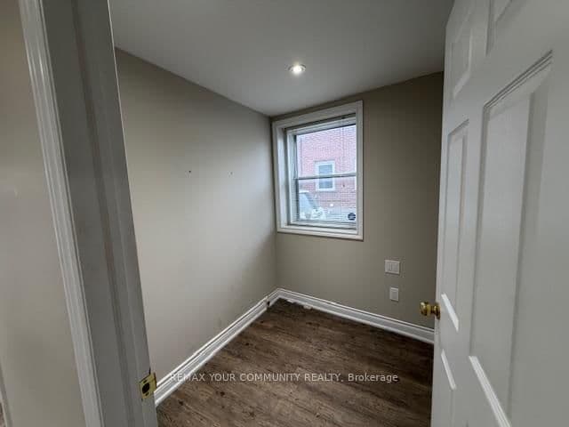 13 John Street W, Unit C thumbnail 17