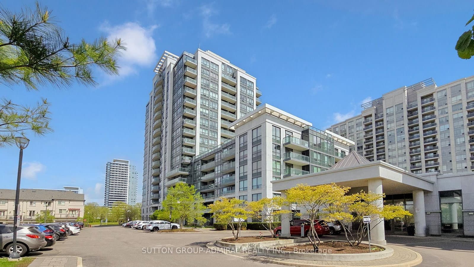 #811 - 20 North Park Road