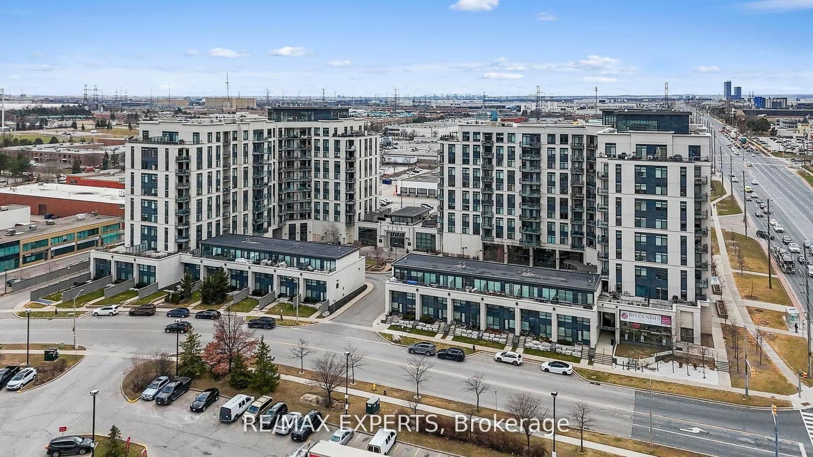 #201 - 12 Woodstream Boulevard